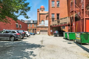  Photo 30