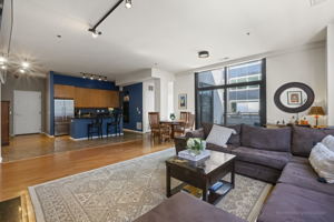  130 S Canal St 9M, Chicago, IL 60606, US Photo 8