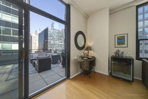  130 S Canal St 9M, Chicago, IL 60606, US Photo 3