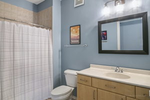  130 S Canal St 9M, Chicago, IL 60606, US Photo 28