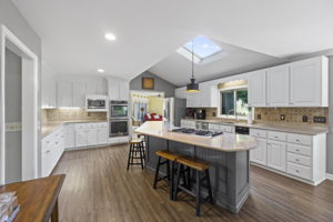 130 Spring Forest Dr, Simpsonville, SC 29681, USA Photo 6