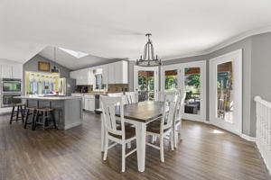 130 Spring Forest Dr, Simpsonville, SC 29681, USA Photo 5