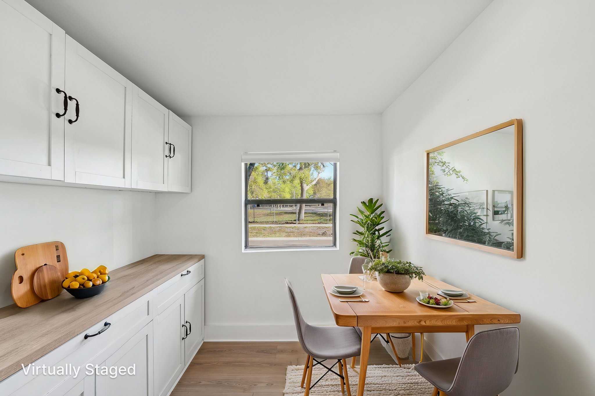 37th St S-026 virtually staged.jpg