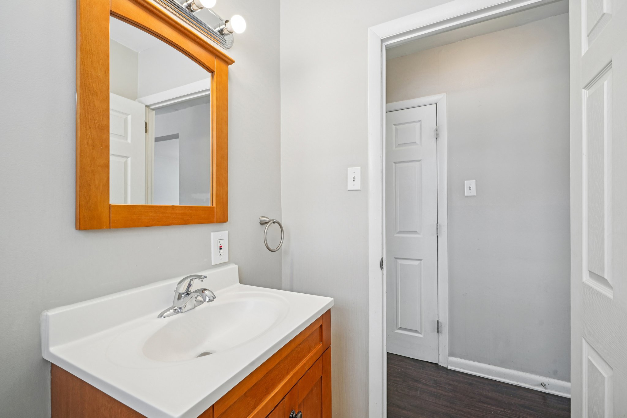 Cedar Ave-S0702-017.jpg