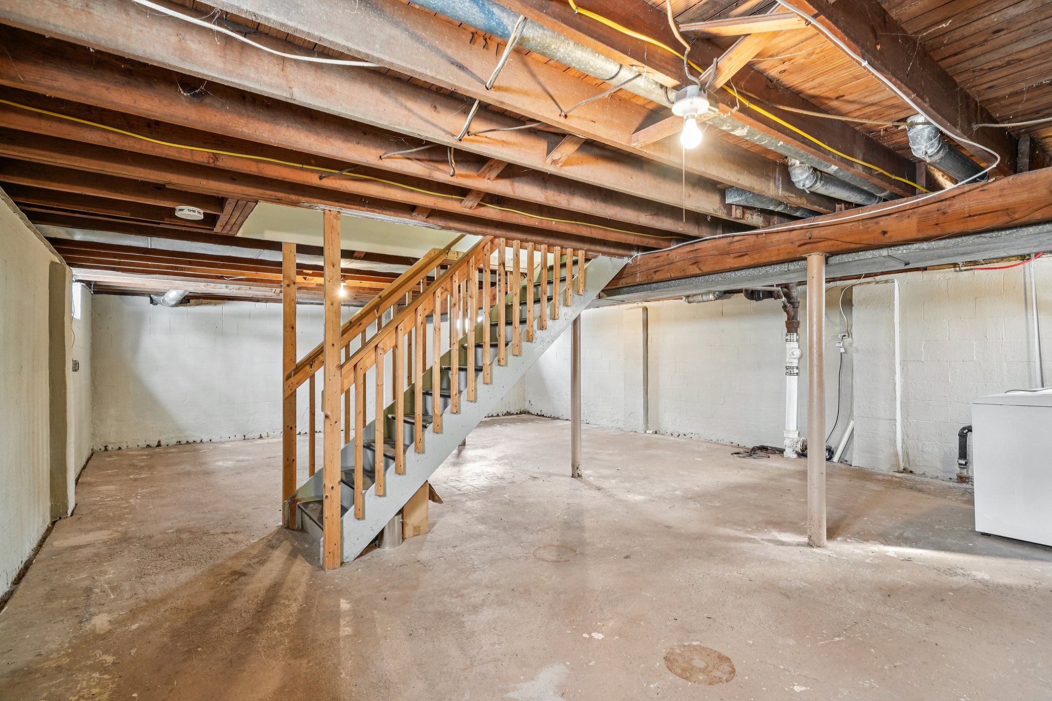 Cedar Ave-S0702-032.jpg