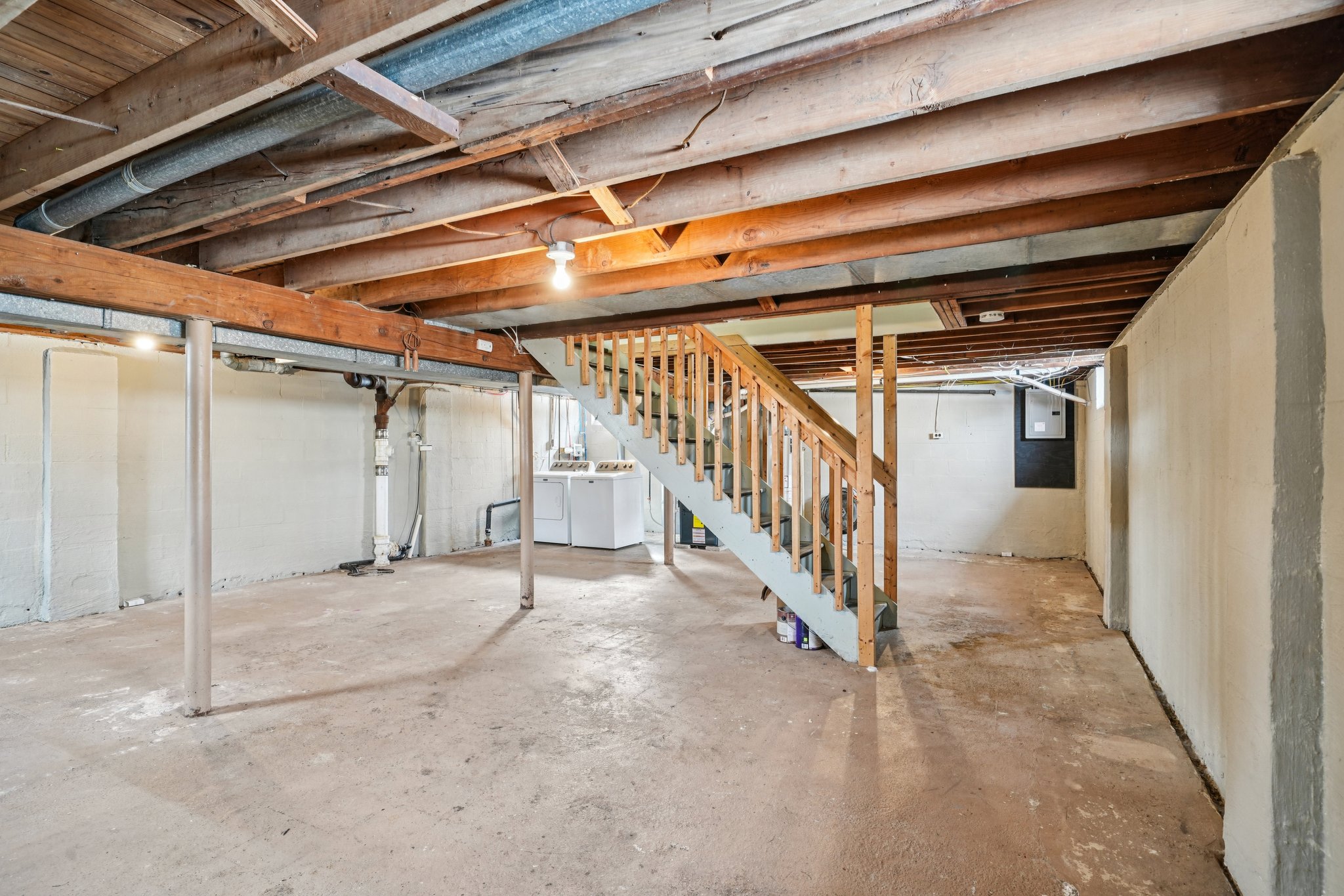 Cedar Ave-S0702-033.jpg