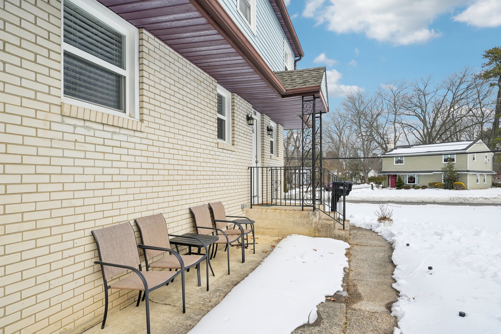 Cedar Ave-S0702-036.jpg