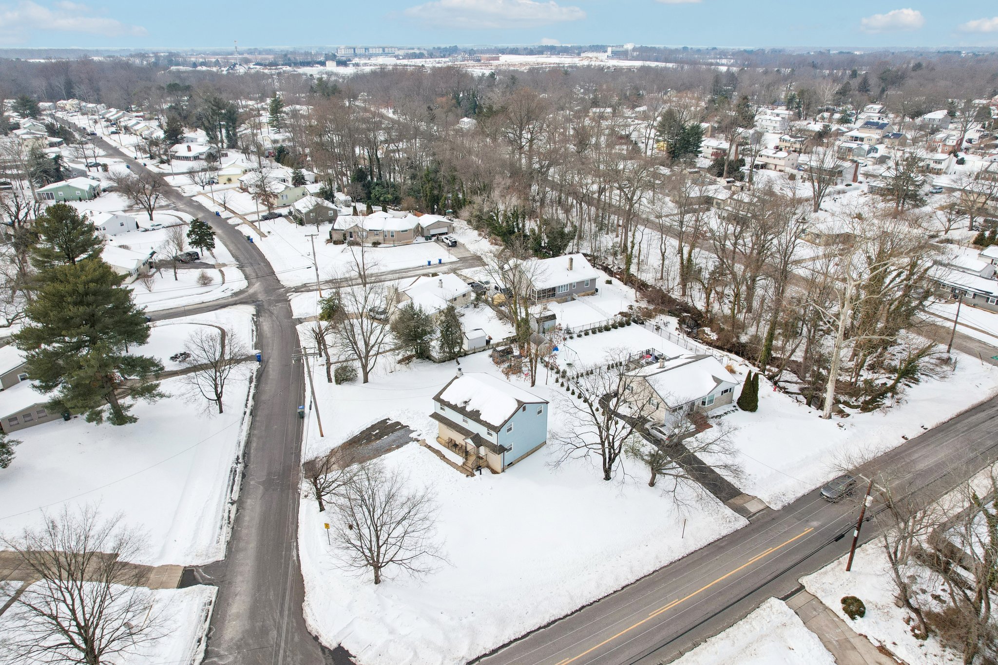 Cedar Ave-S0702-047.jpg