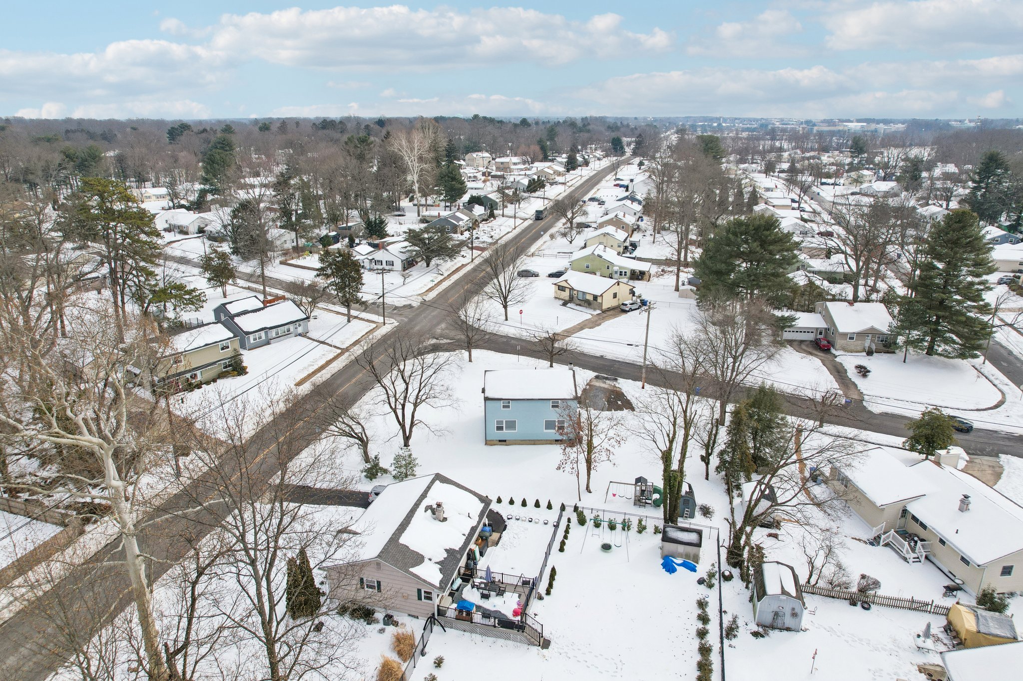 Cedar Ave-S0702-048.jpg