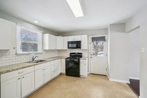 Cedar Ave-S0702-007.jpg