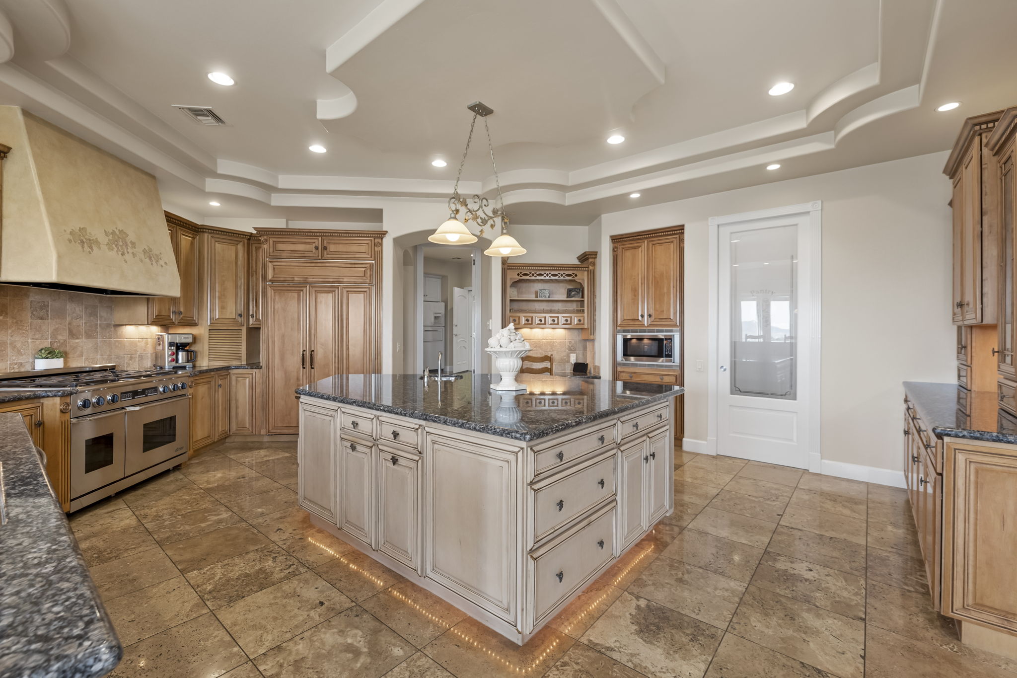 Kitchen 3