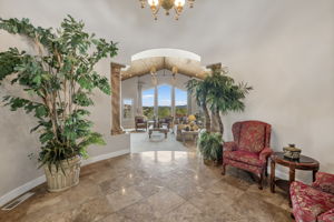 Foyer 4