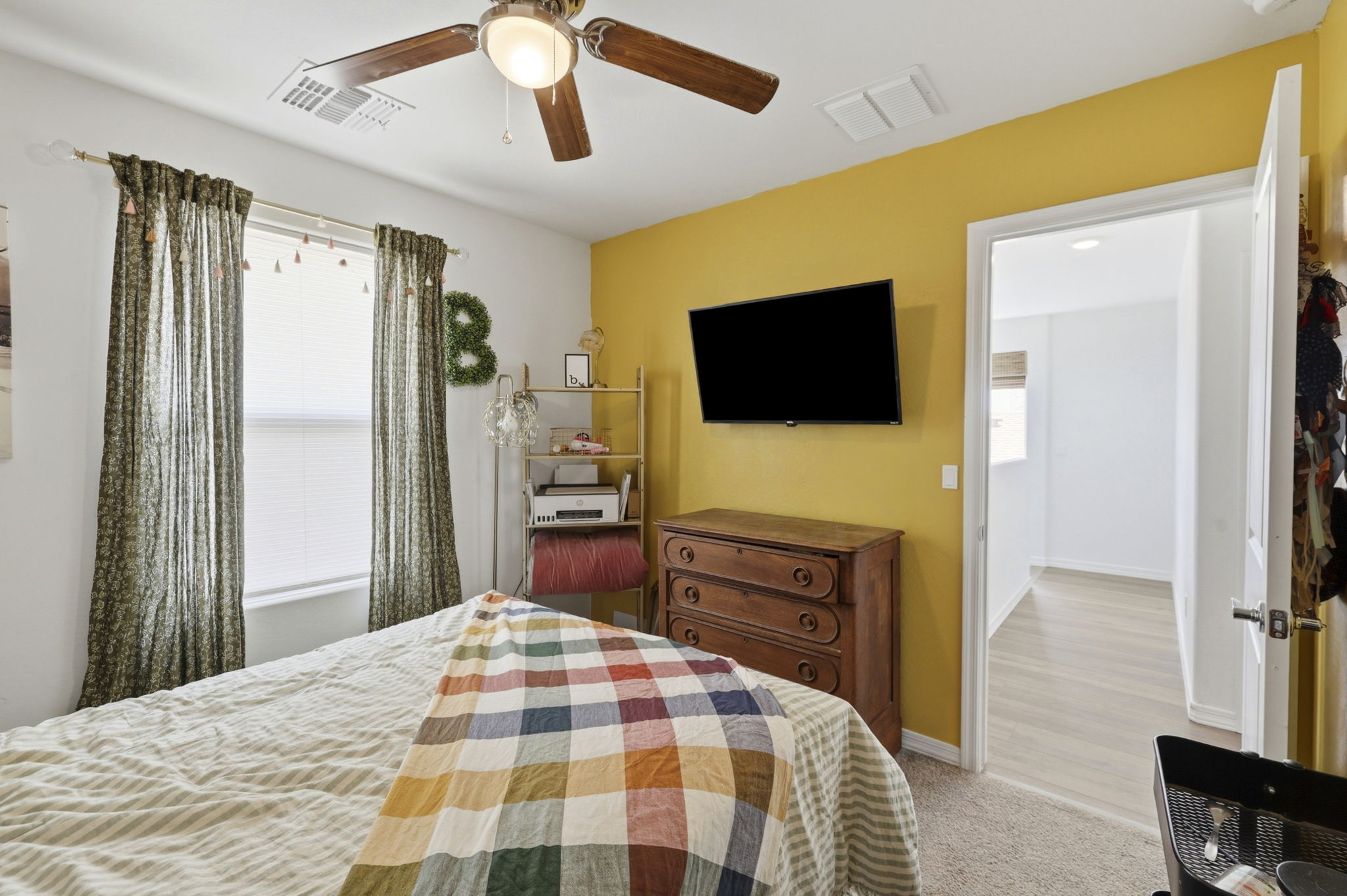 Bedroom 2-2