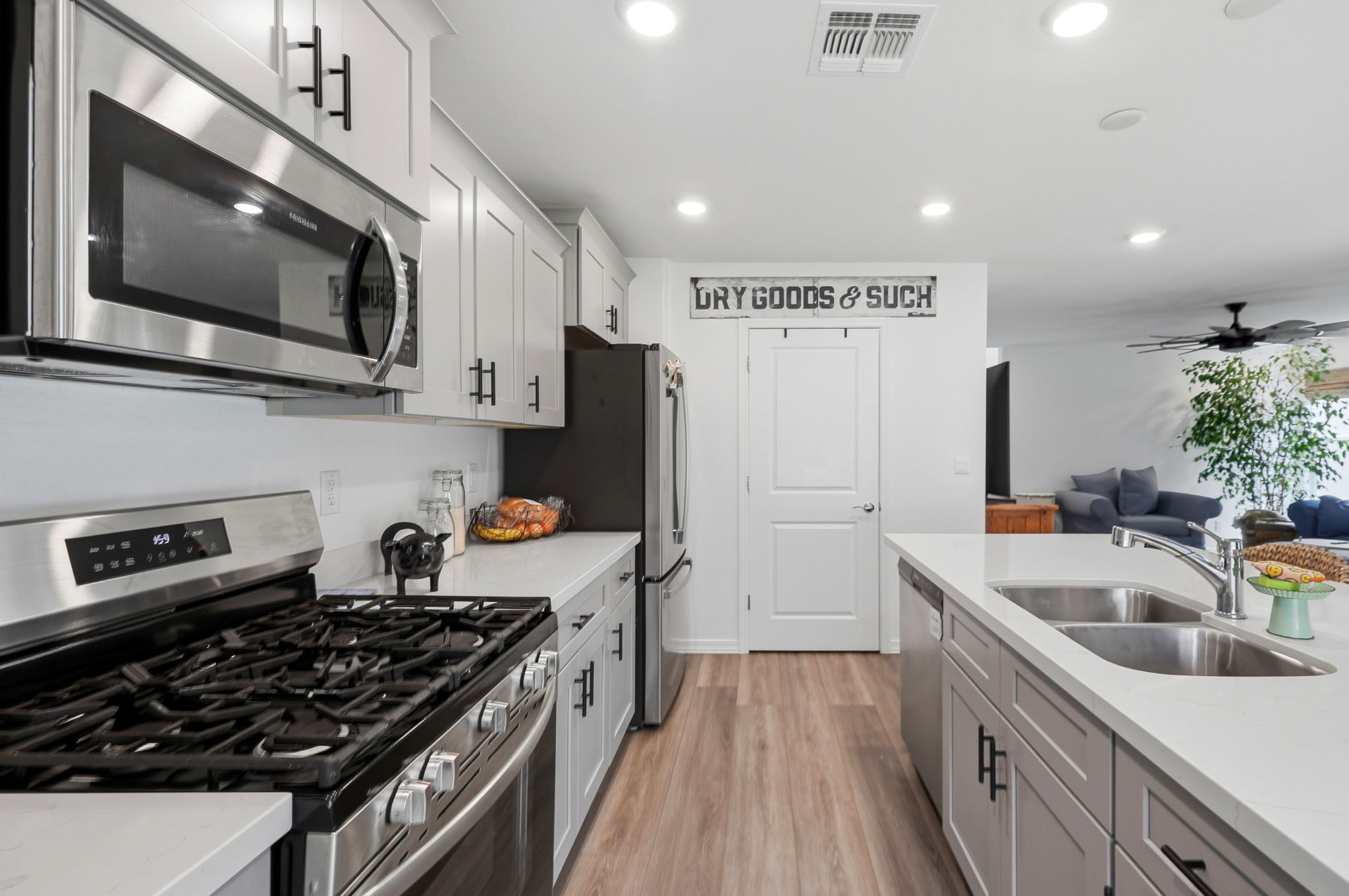 Kitchen 3