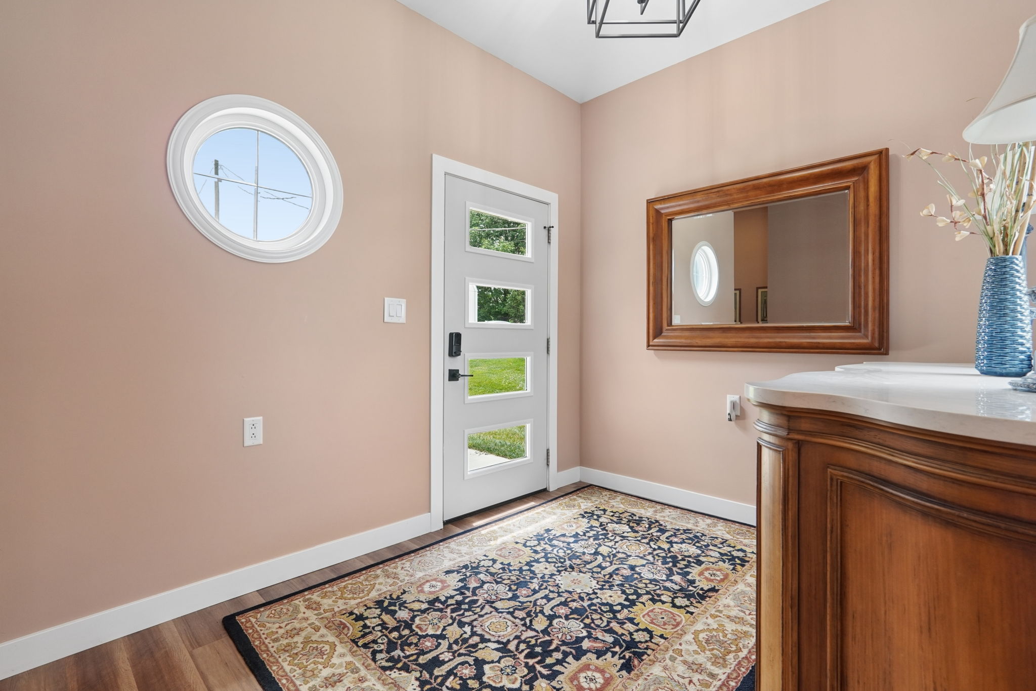  Photo 9