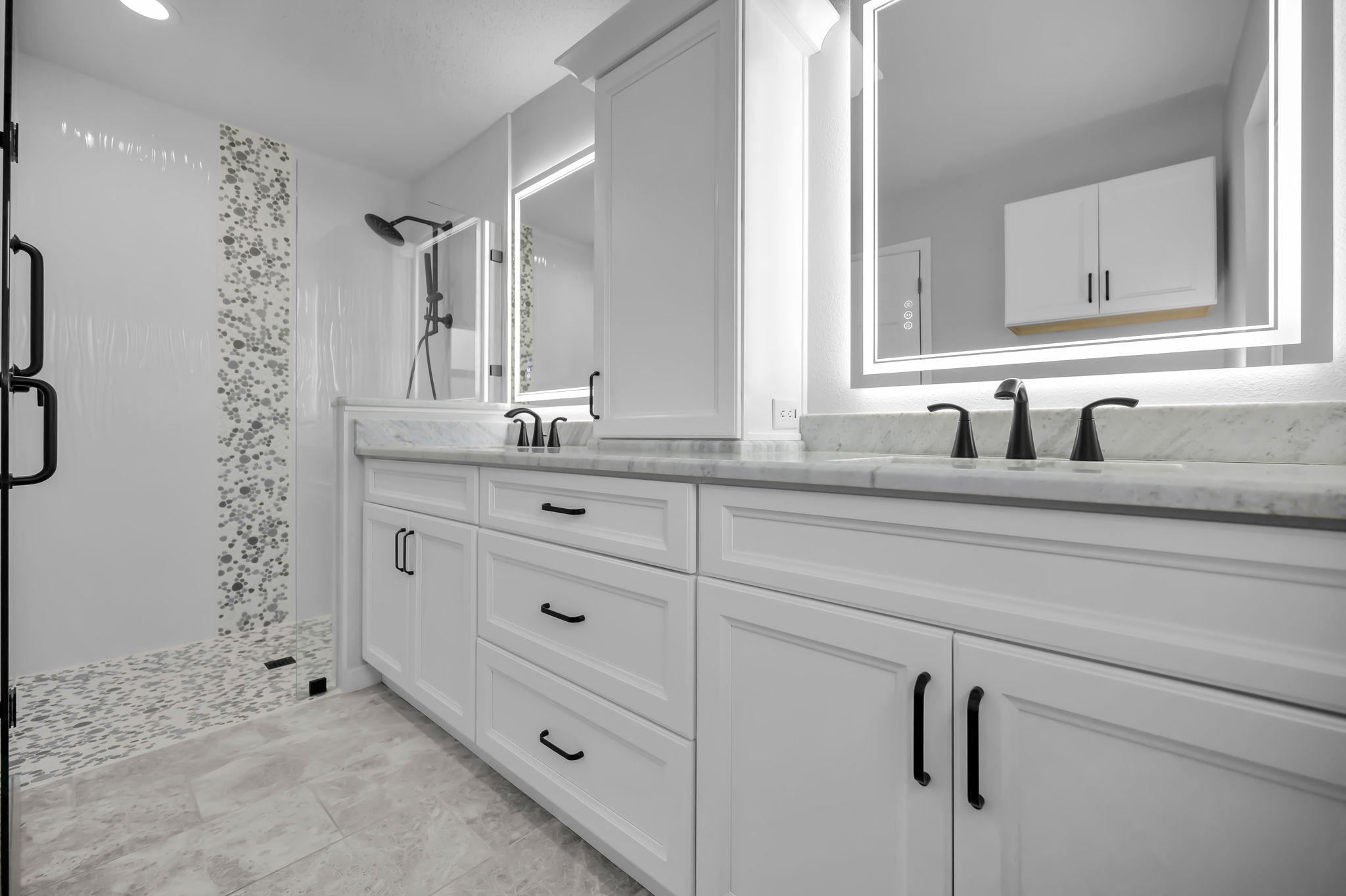 Primary Bathroom1a