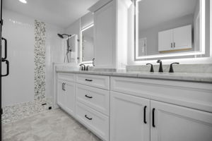 Primary Bathroom1a