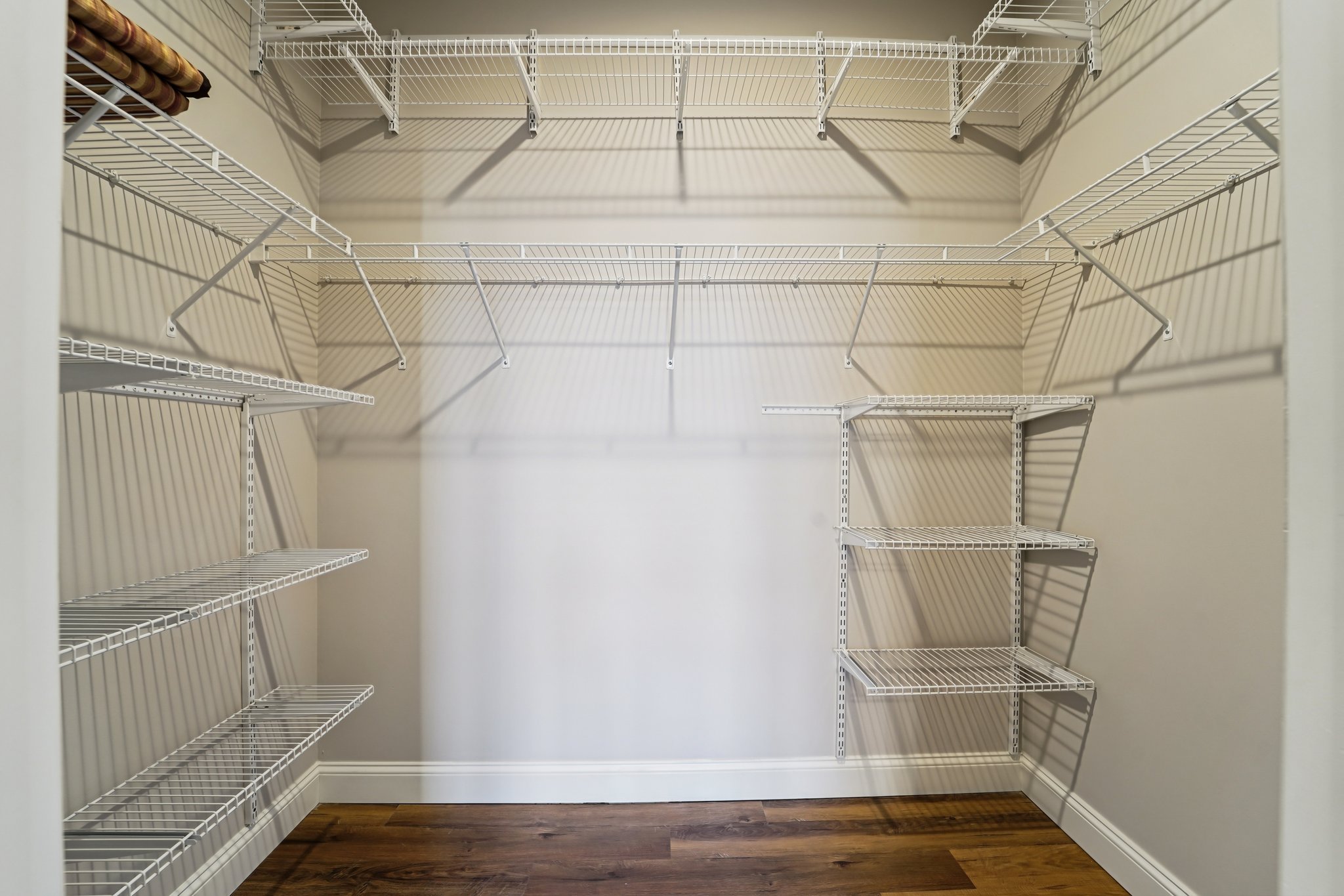 Grand St-S0602-025.jpg