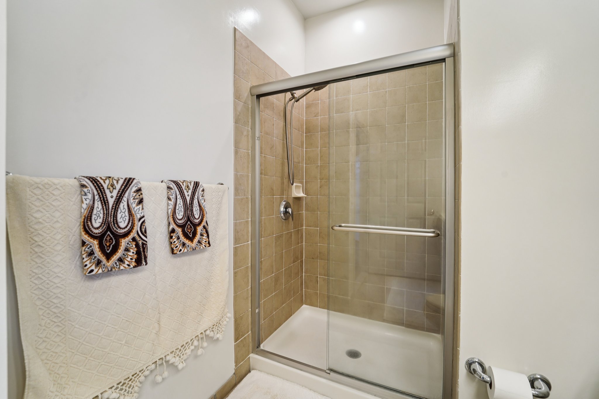 Grand St-S0602-027.jpg