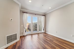 Grand St-S0602-008.jpg