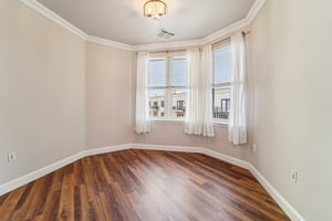 Grand St-S0602-019.jpg