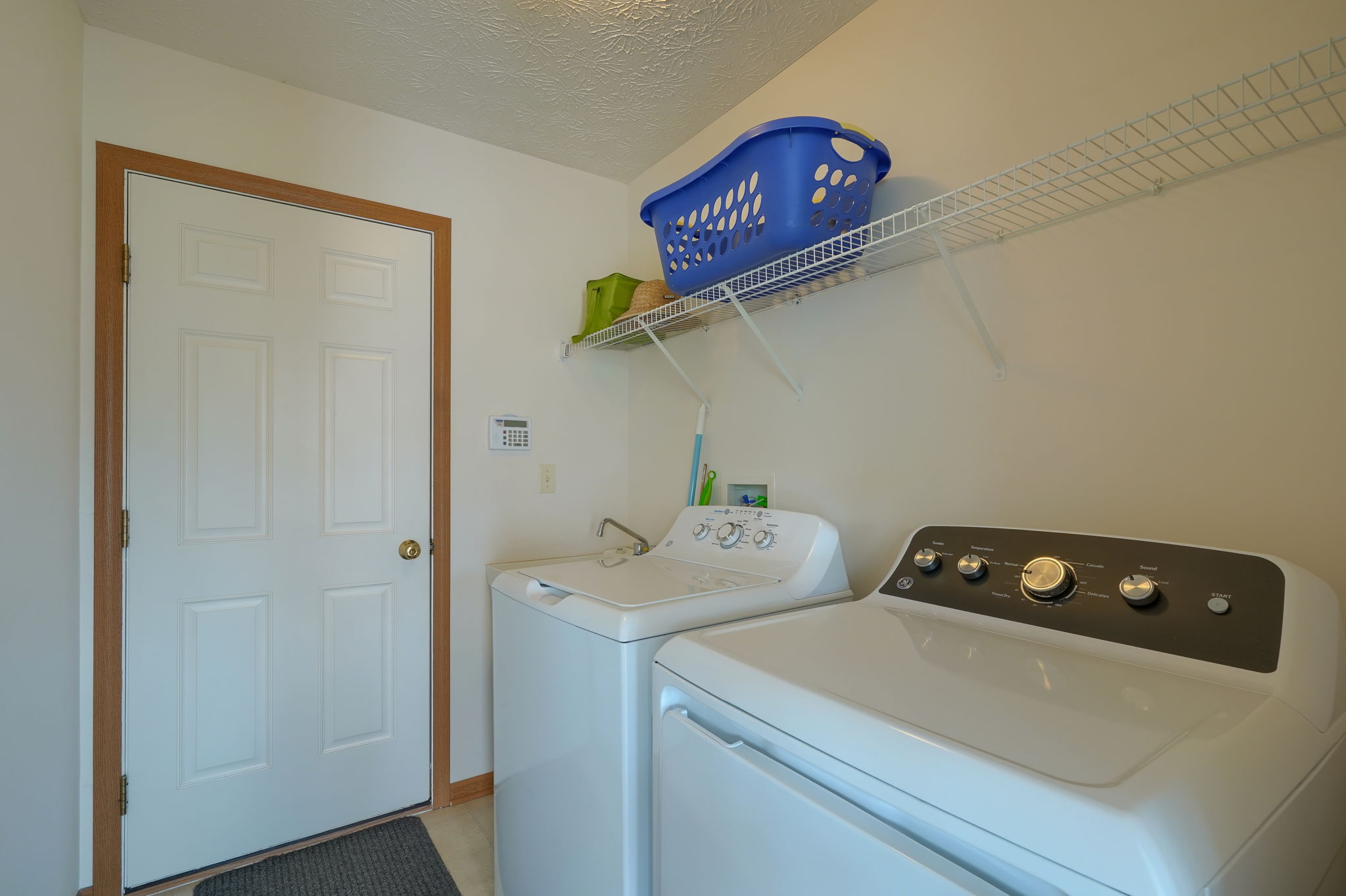 1300 Sotherby Crossing (37)