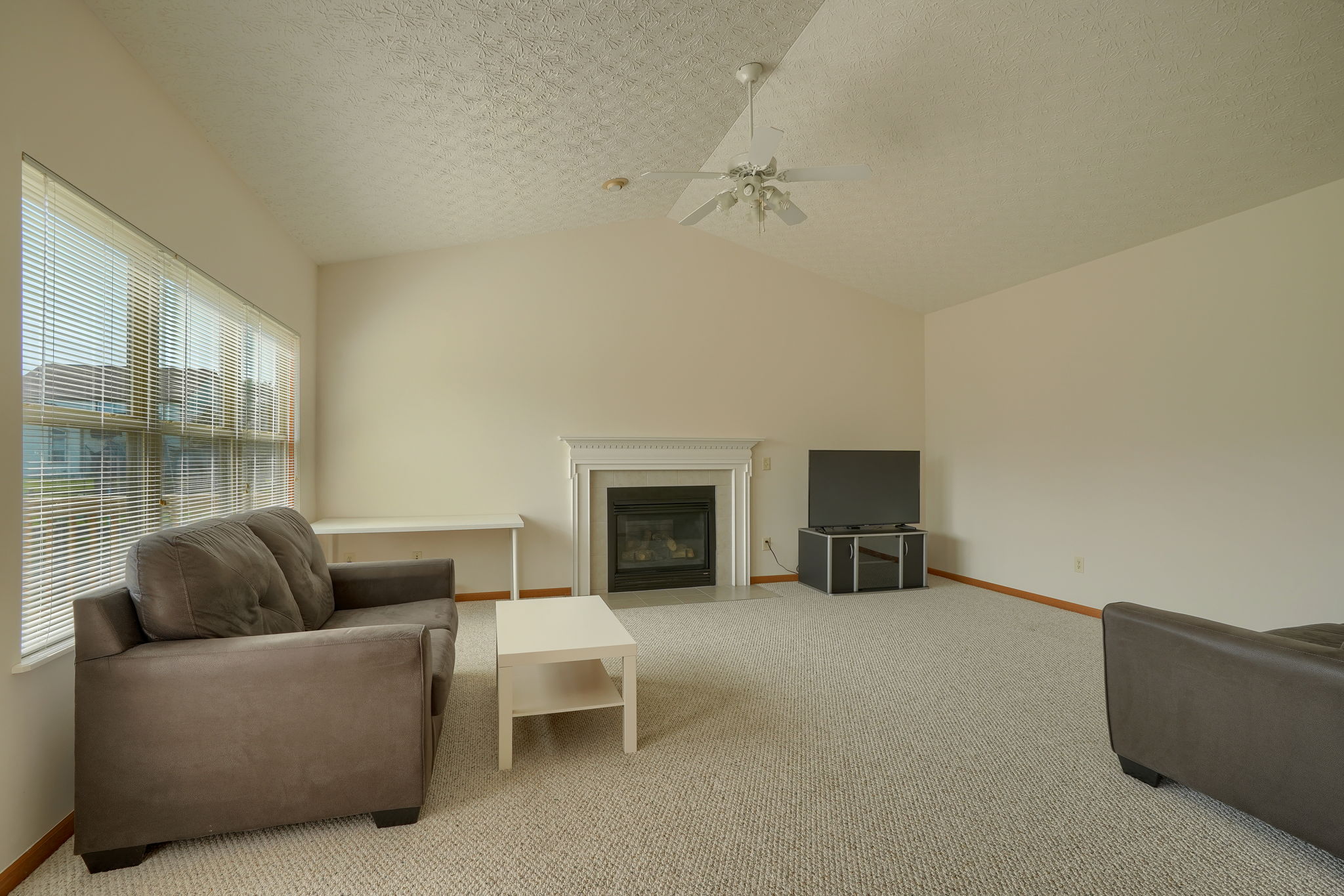 1300 Sotherby Crossing (38)