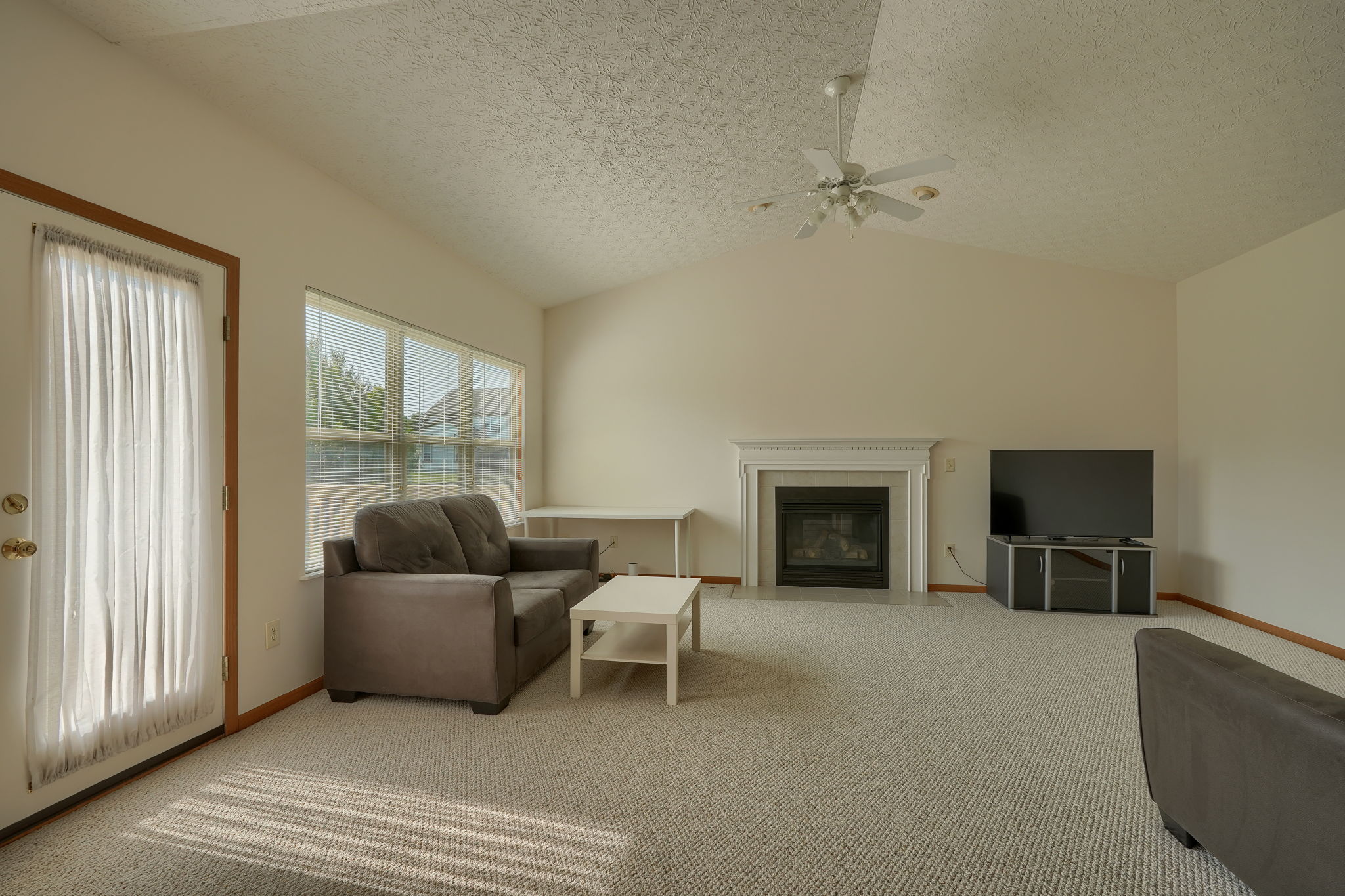1300 Sotherby Crossing (39)