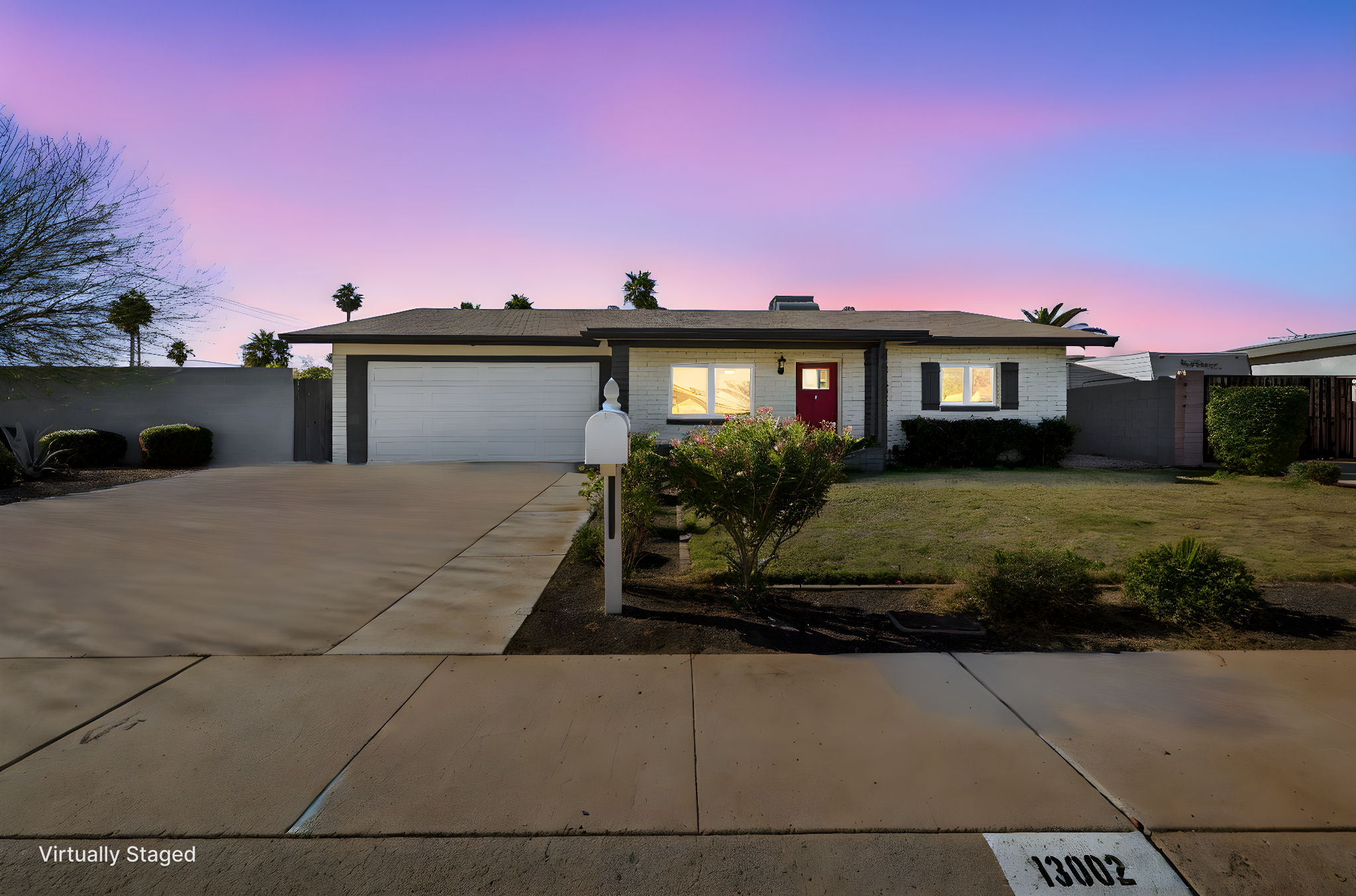 13002 N 28th Pl - 002 day to dusk.jpeg