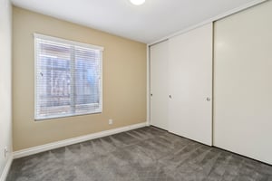 Standish Dr-0306-021.jpg