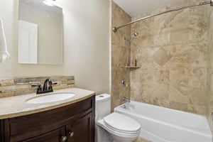 Standish Dr-0306-024.jpg