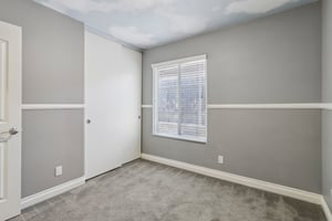 Standish Dr-0306-027.jpg