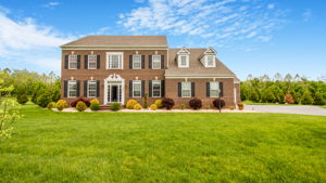 Welcome to 13002 Walkers Lane