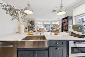 Adams St-S0703-014.jpg