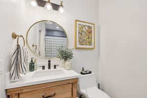 Adams St-S0703-027.jpg