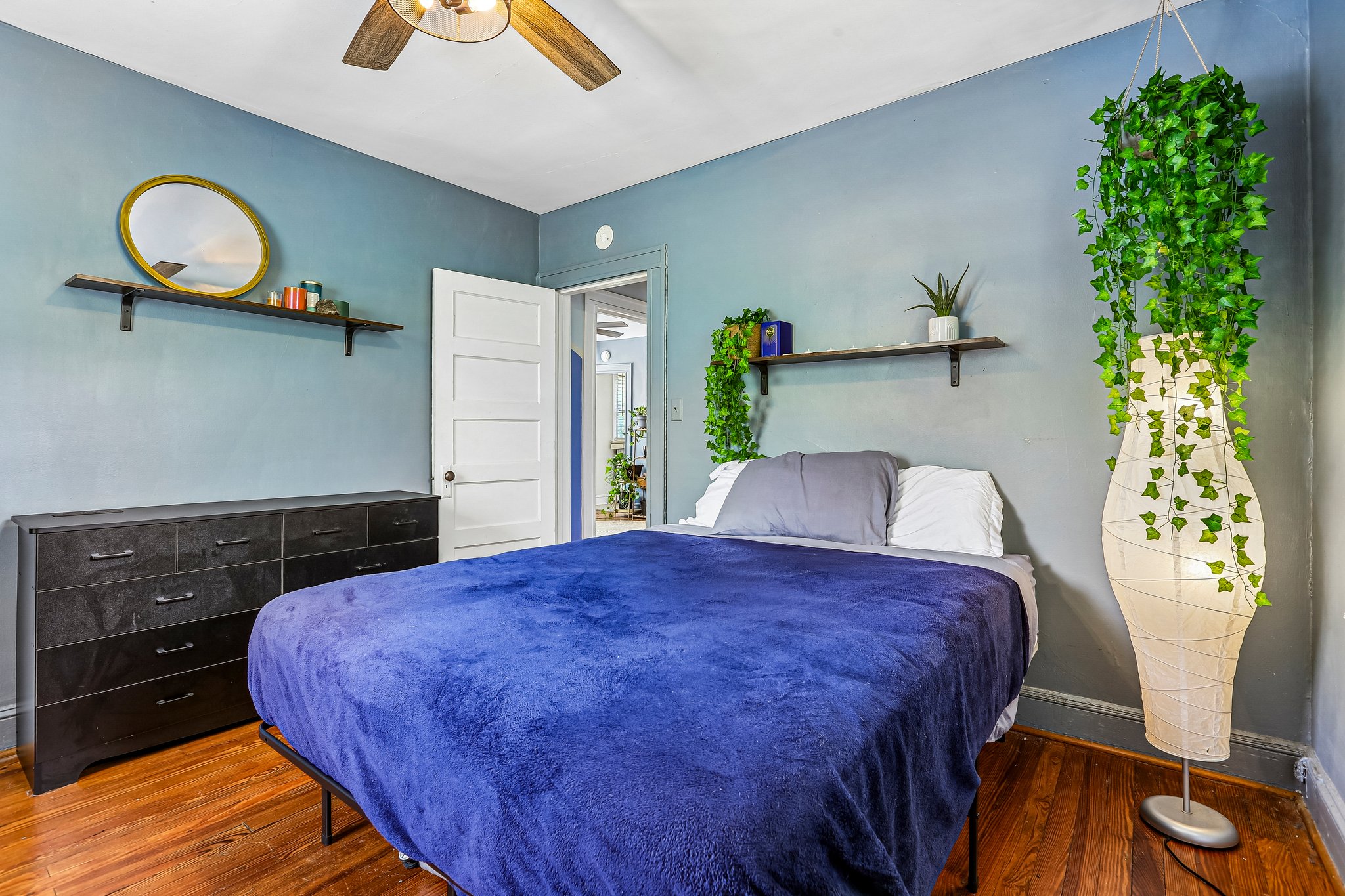 Appleby Ave-S1107-029.jpg