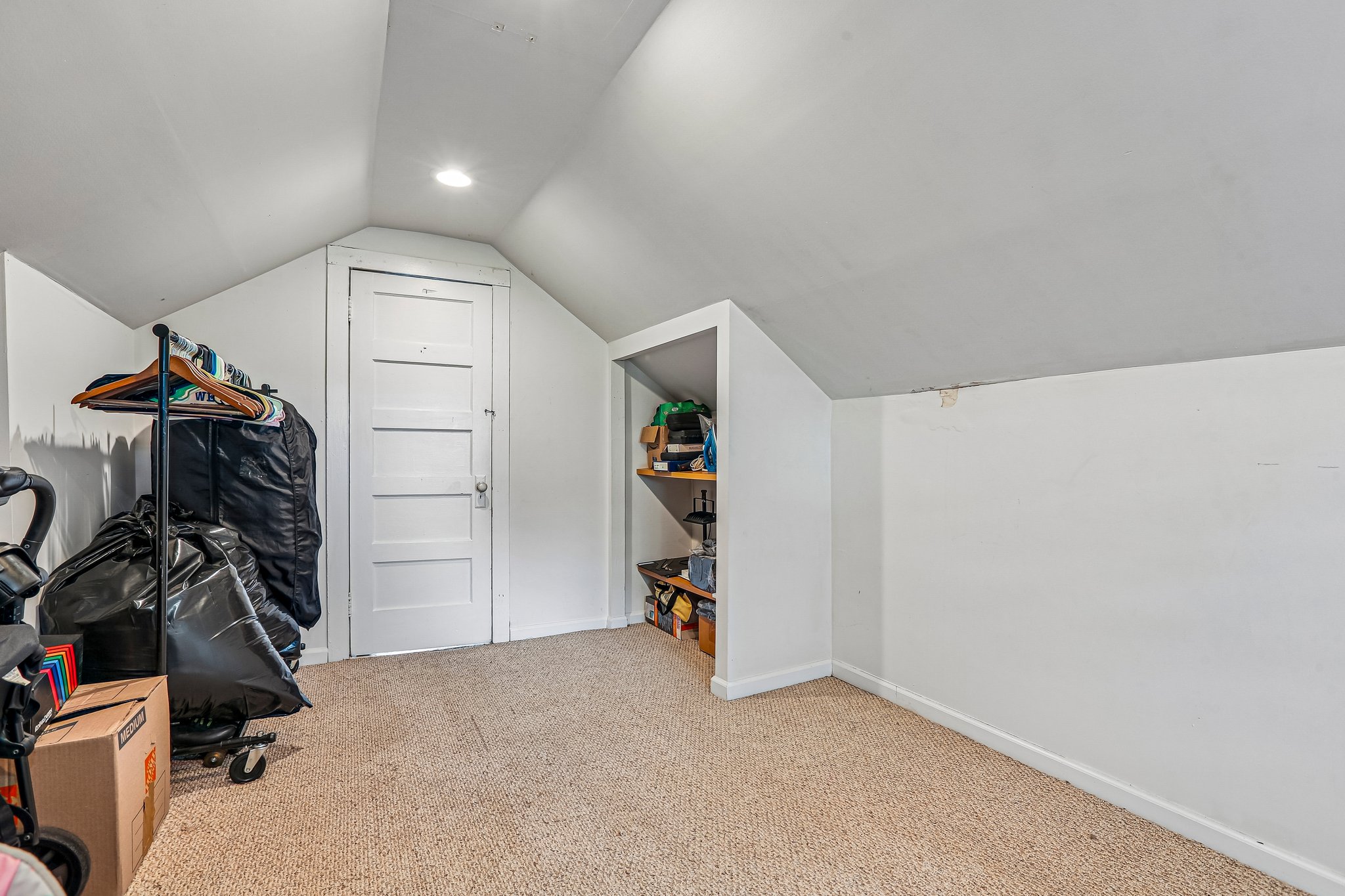 Appleby Ave-S1107-030.jpg