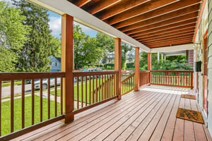 Appleby Ave-S1107-005.jpg