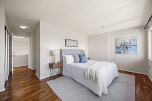 Spacious ensuite primary