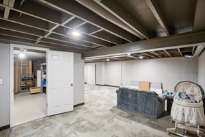 E 45th Terrace S-012.jpg