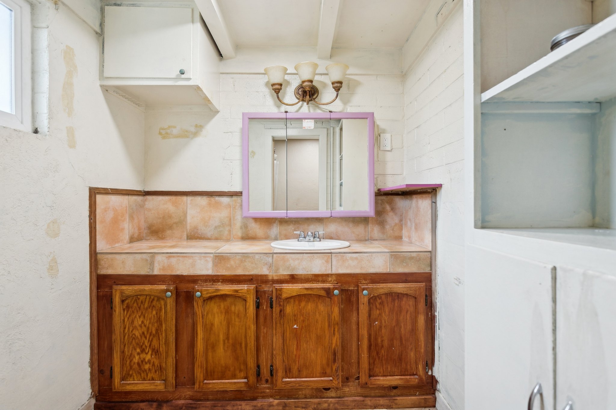 13017 N 20th St - 1,3,4,5 - 036.jpg