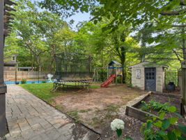  Photo 68