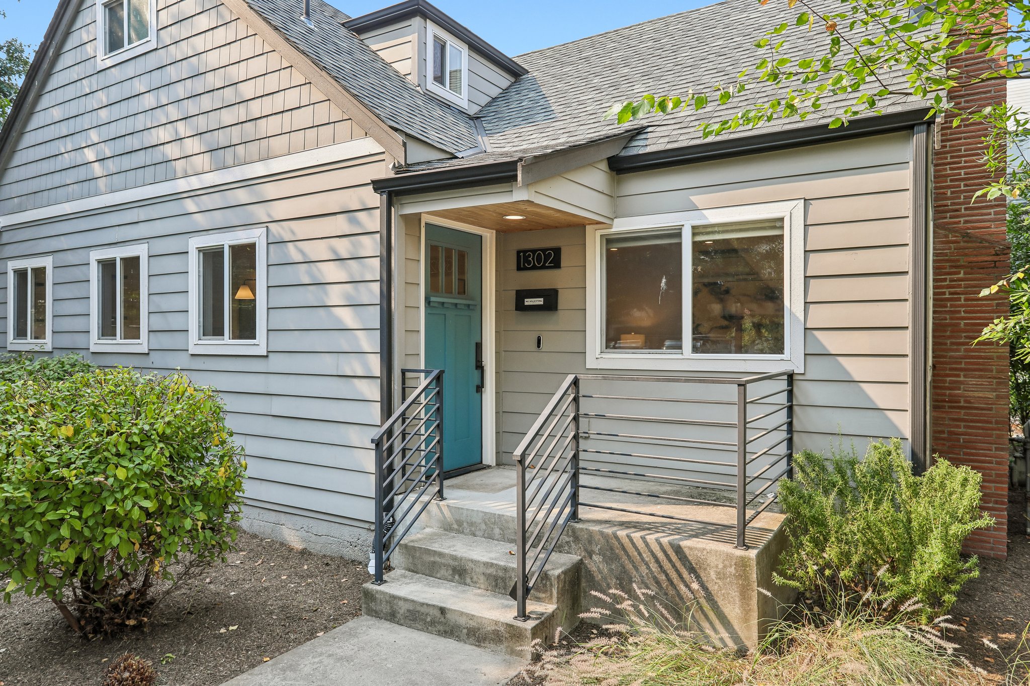 NW 90th St-S0508-006.jpg