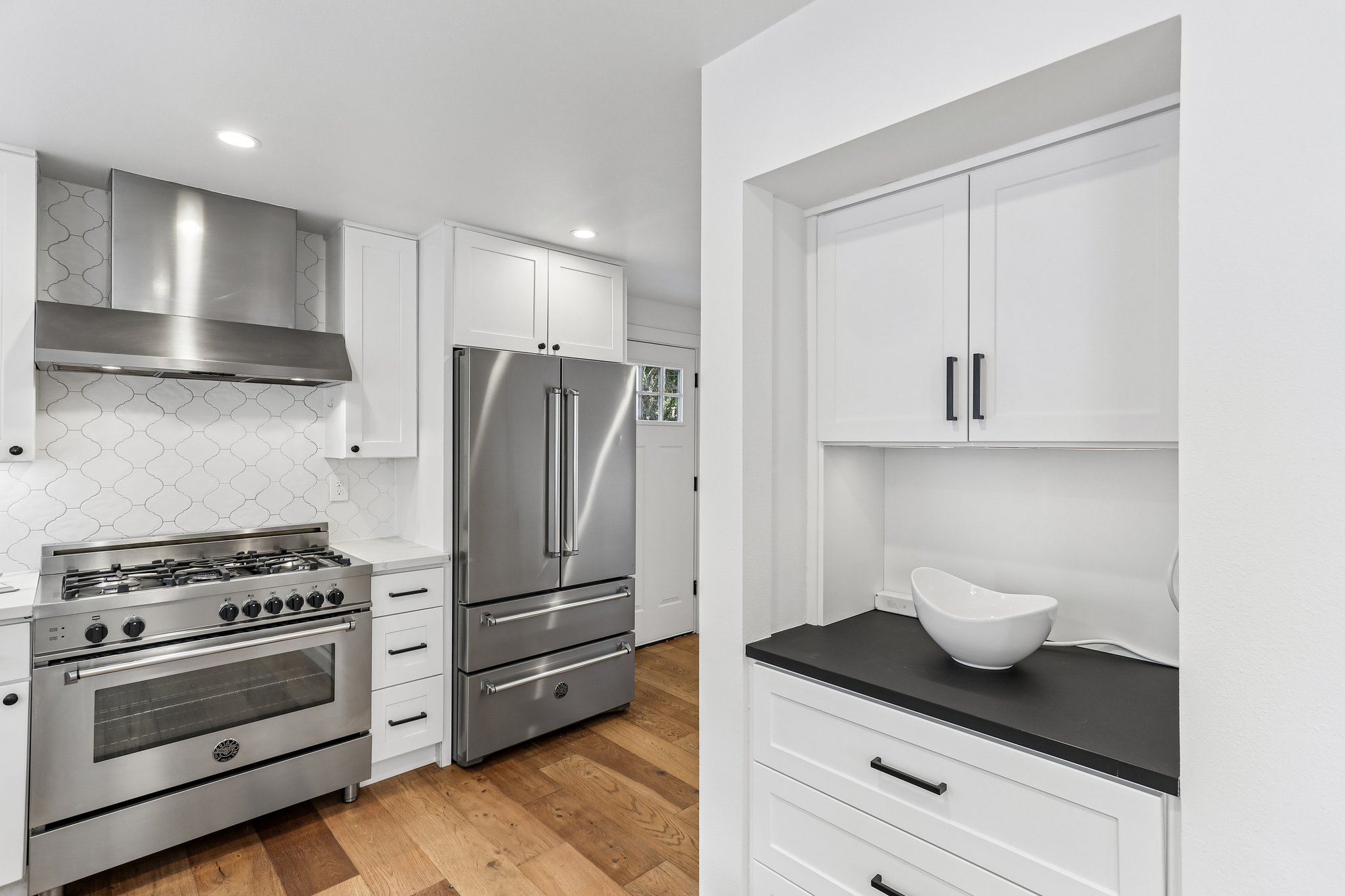 NW 90th St-S0508-013.jpg
