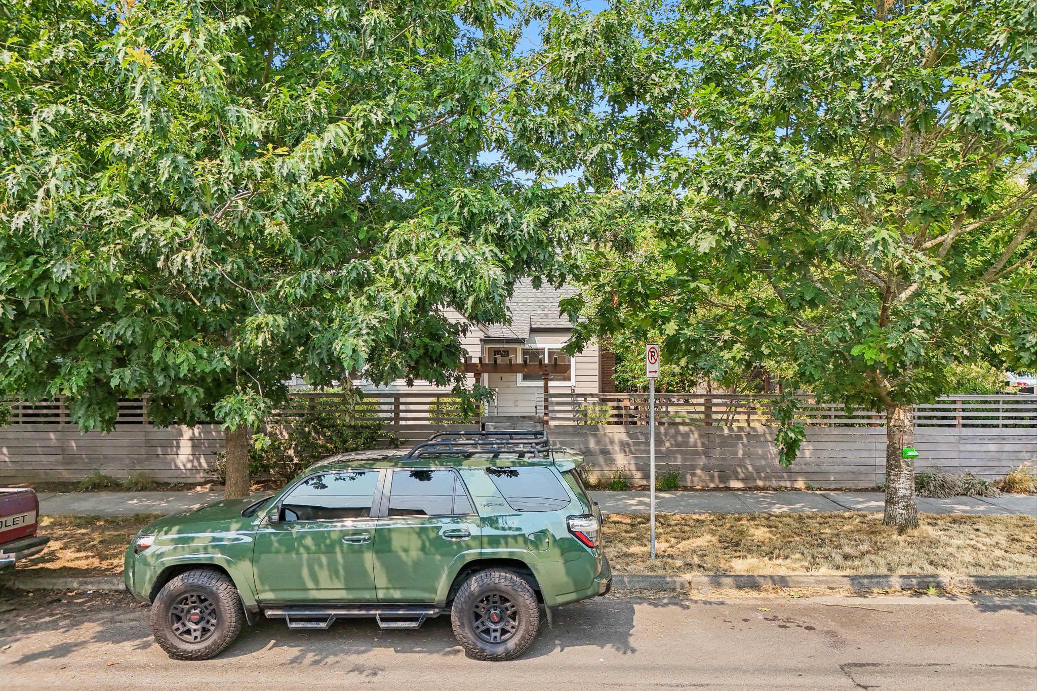 NW 90th St-S0508-044.jpg