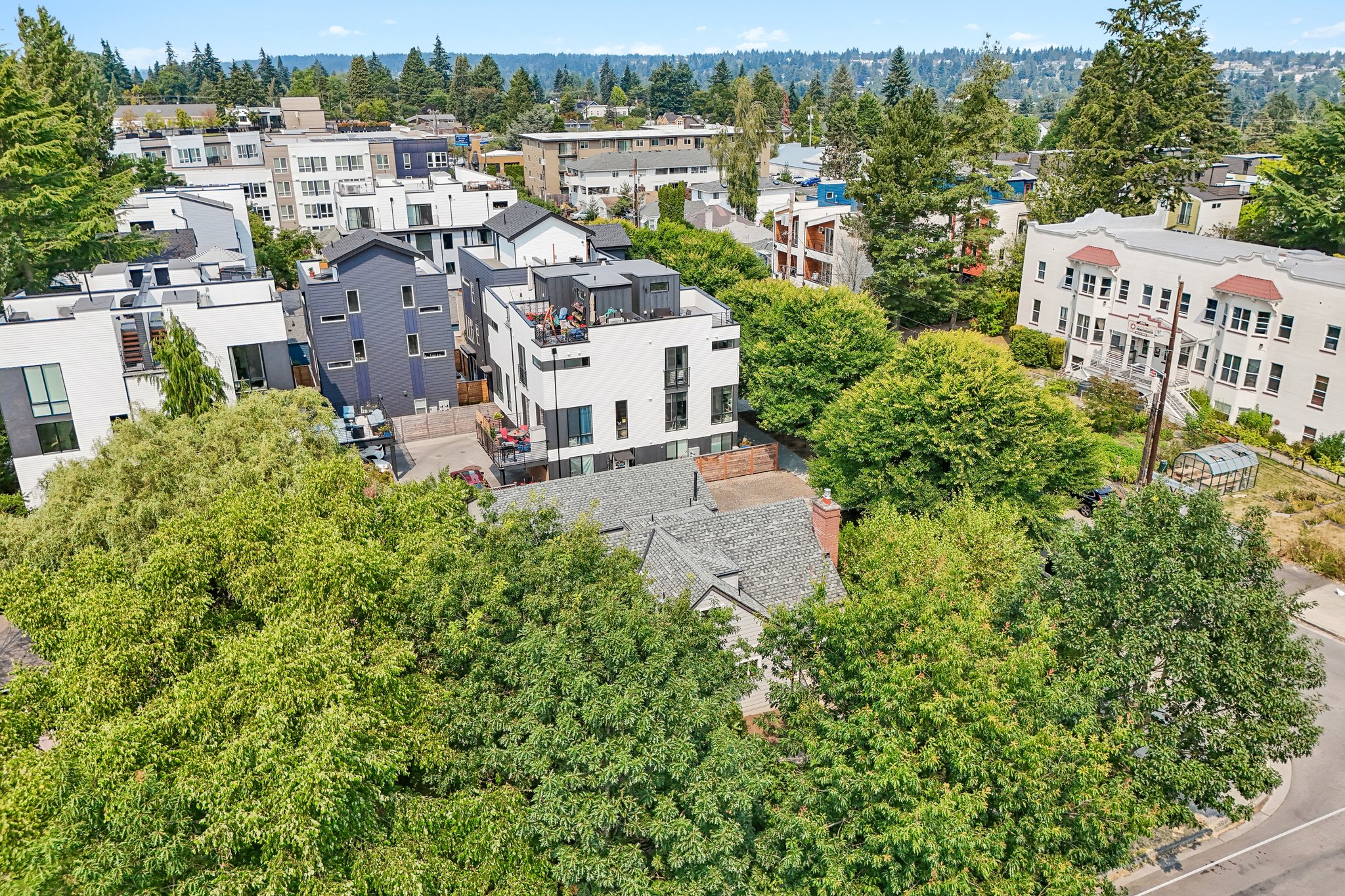 NW 90th St-S0508-046.jpg