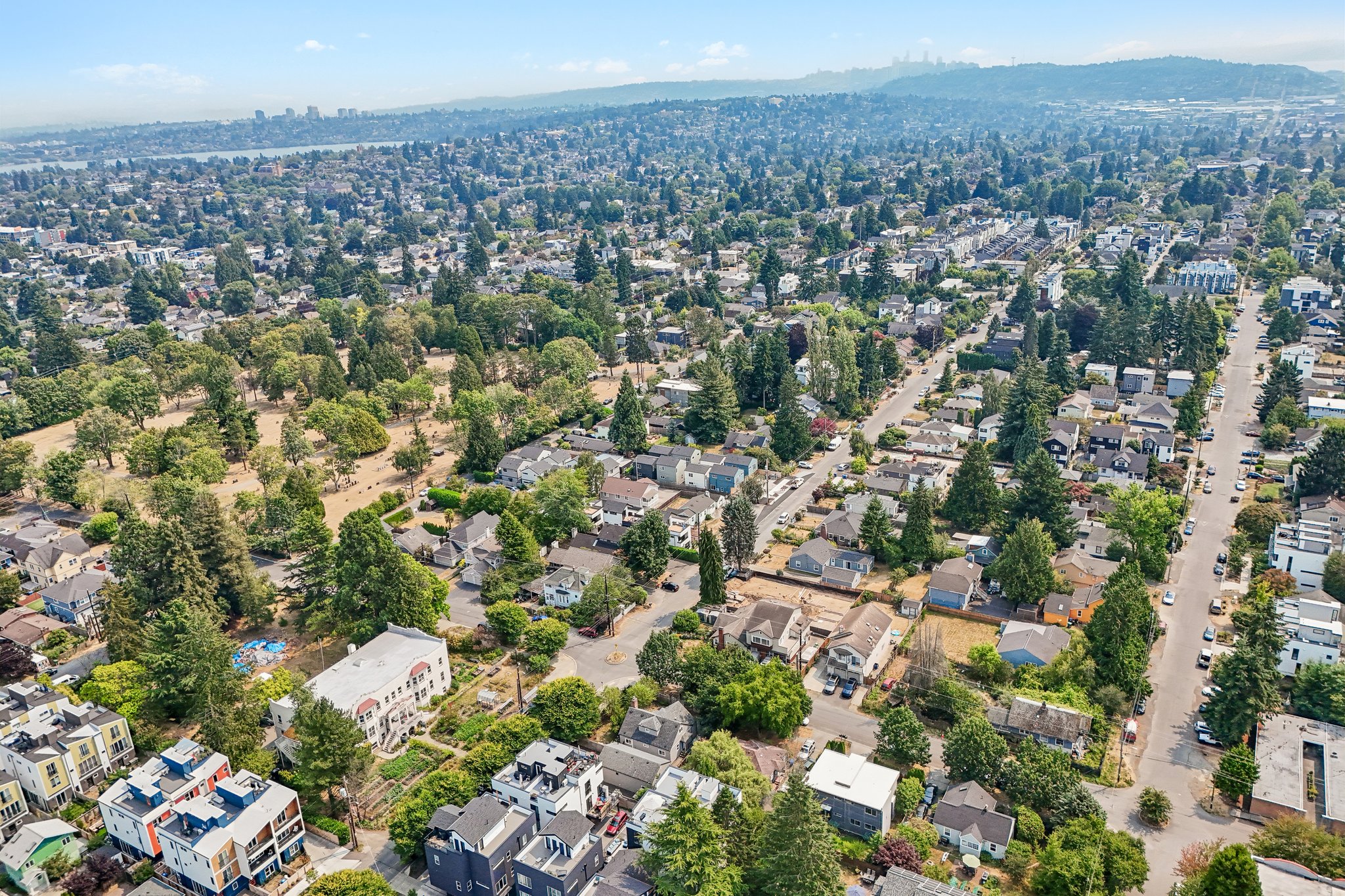 NW 90th St-S0508-053.jpg