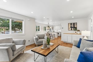 NW 90th St-S0508-009.jpg