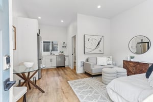 NW 90th St-S0508-019.jpg