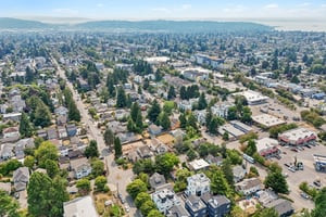 NW 90th St-S0508-055.jpg